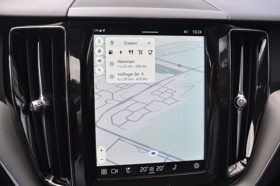 Volvo XC60 T8 Plug-in hybrid AWD Plus Bright Leer | Pano Dak | Key Less | Park Assist Camera \ Elec Stoeln