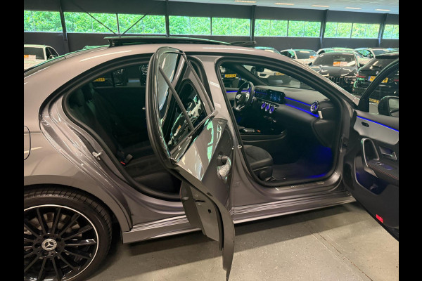 Mercedes-Benz A-Klasse 250 e AMG Line PANO/SFEERVERL/V-COCKPIT/DAB/CARPLAY/CAM///