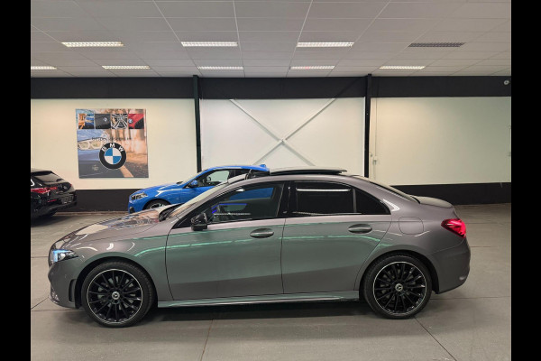 Mercedes-Benz A-Klasse 250 e AMG Line PANO/SFEERVERL/V-COCKPIT/DAB/CARPLAY/CAM///