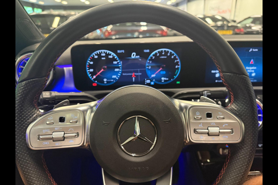 Mercedes-Benz A-Klasse 250 e AMG Line PANO/SFEERVERL/V-COCKPIT/DAB/CARPLAY/CAM///