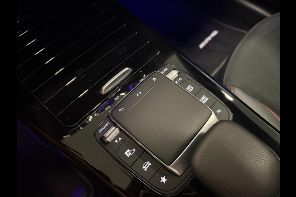 Mercedes-Benz A-Klasse 250 e AMG Line PANO/SFEERVERL/V-COCKPIT/DAB/CARPLAY/CAM///