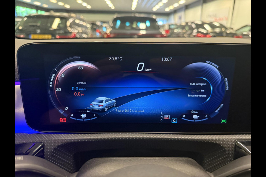 Mercedes-Benz A-Klasse 250 e AMG Line PANO/SFEERVERL/V-COCKPIT/DAB/CARPLAY/CAM///