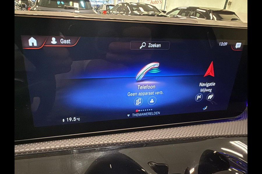 Mercedes-Benz A-Klasse 250 e AMG Line PANO/SFEERVERL/V-COCKPIT/DAB/CARPLAY/CAM///