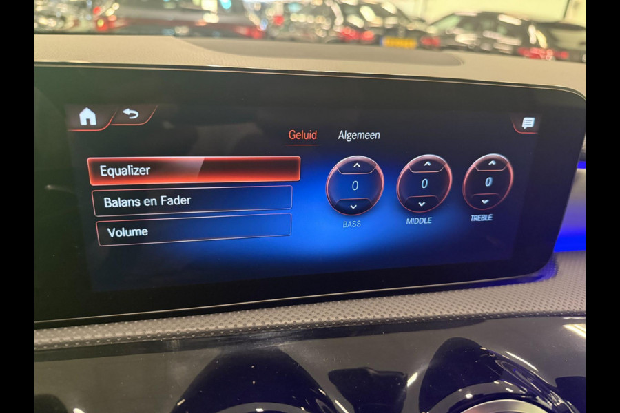 Mercedes-Benz A-Klasse 250 e AMG Line PANO/SFEERVERL/V-COCKPIT/DAB/CARPLAY/CAM///