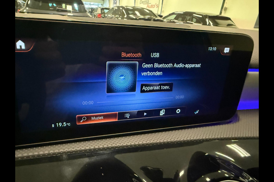 Mercedes-Benz A-Klasse 250 e AMG Line PANO/SFEERVERL/V-COCKPIT/DAB/CARPLAY/CAM///