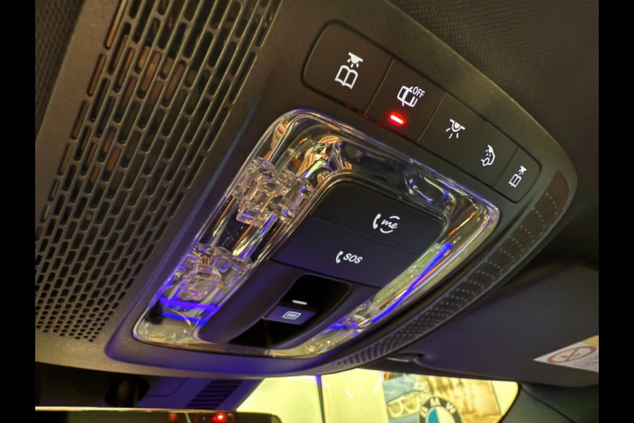 Mercedes-Benz A-Klasse 250 e AMG Line PANO/SFEERVERL/V-COCKPIT/DAB/CARPLAY/CAM///