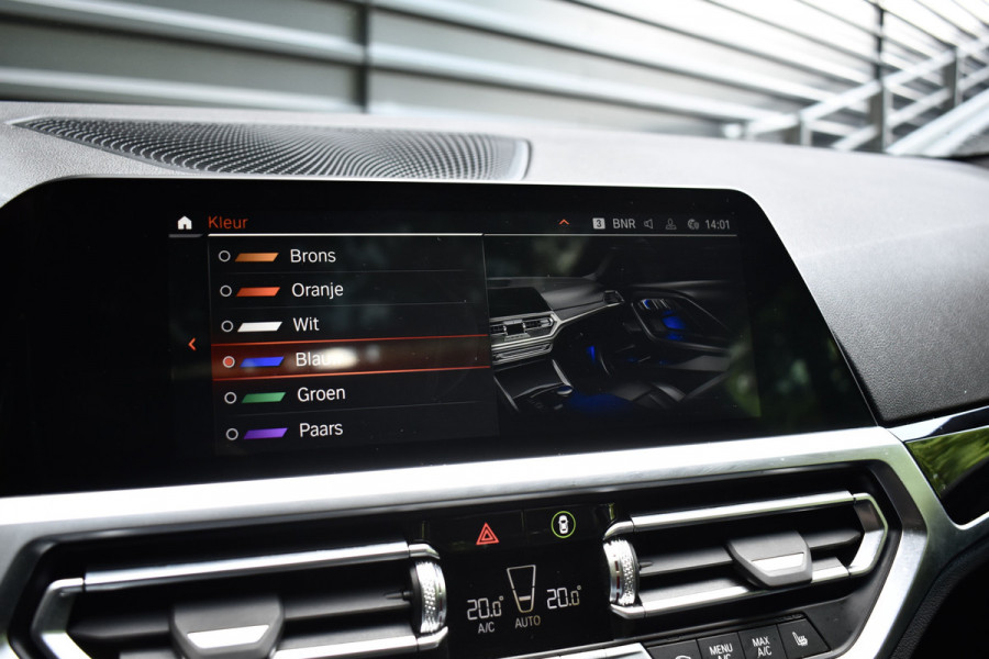 BMW 2 Serie Coupe 220i High Executive M Sport | Schuif-/Kanteldak | 19'' Velgen | Elektrisch vers. Stoelen + Memory | Camera | CarPlay |