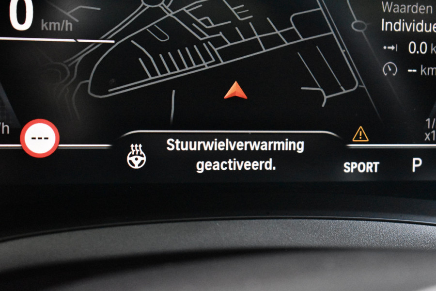 BMW 2 Serie Coupe 220i High Executive M Sport | Schuif-/Kanteldak | 19'' Velgen | Elektrisch vers. Stoelen + Memory | Camera | CarPlay |