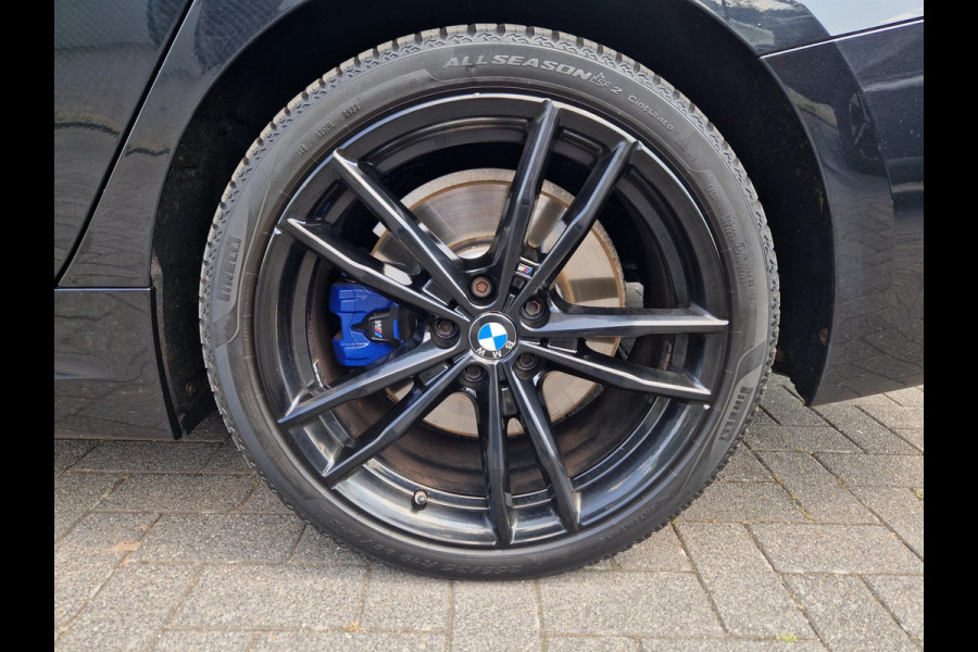BMW 3-serie 330e M Sport /Laser /Schuifdak /Deal ond /Nap /Garantie