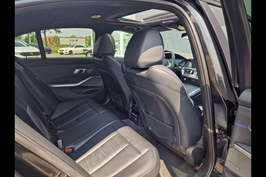 BMW 3-serie 330e M Sport /Laser /Schuifdak /Deal ond /Nap /Garantie