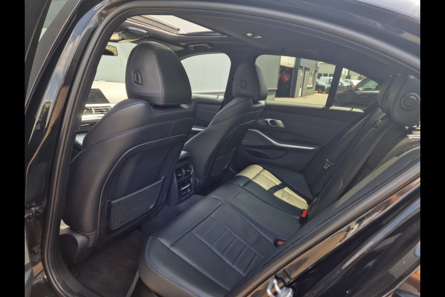 BMW 3-serie 330e M Sport /Laser /Schuifdak /Deal ond /Nap /Garantie