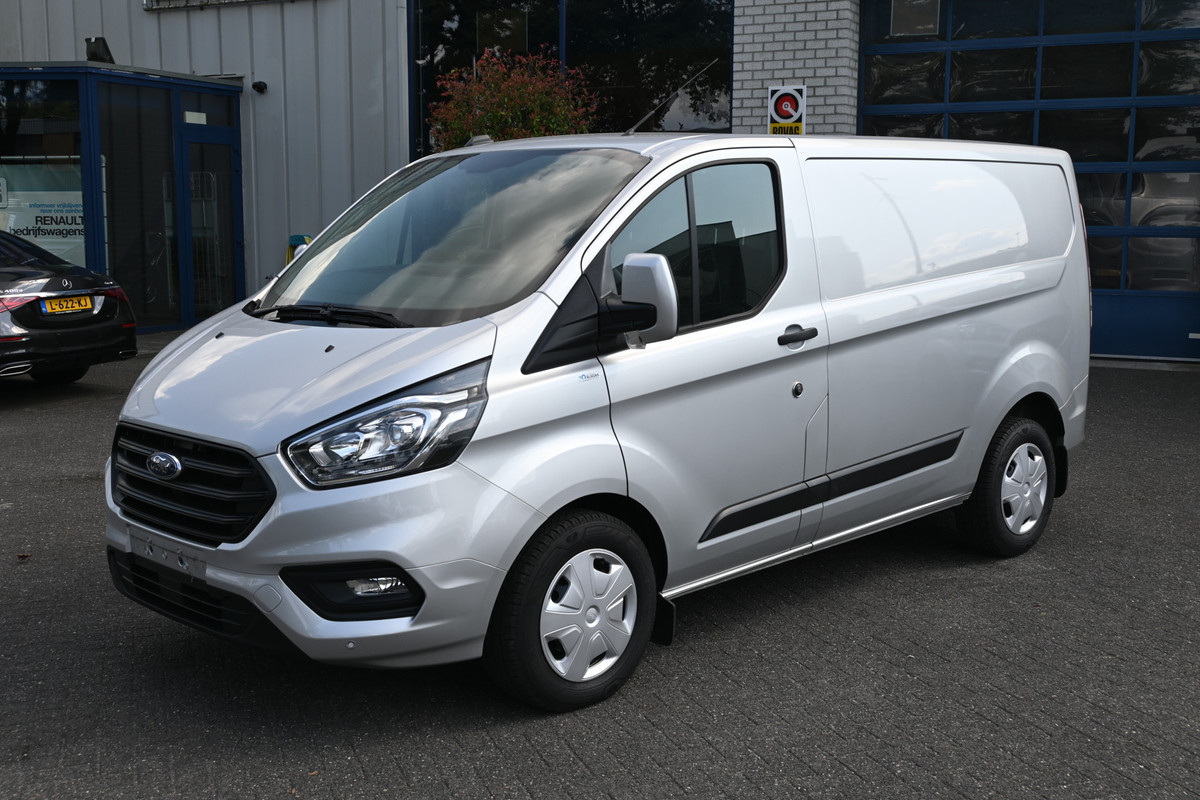 Ford Transit Custom 300S 2.0 TDCI 130 pk L1 Trend Camera, Cruise control, Dodehoekassist Ford Transit Custom 300S 2.0 TDCI 130 pk L1 Trend Camera, Cruise control, Dodehoekassist