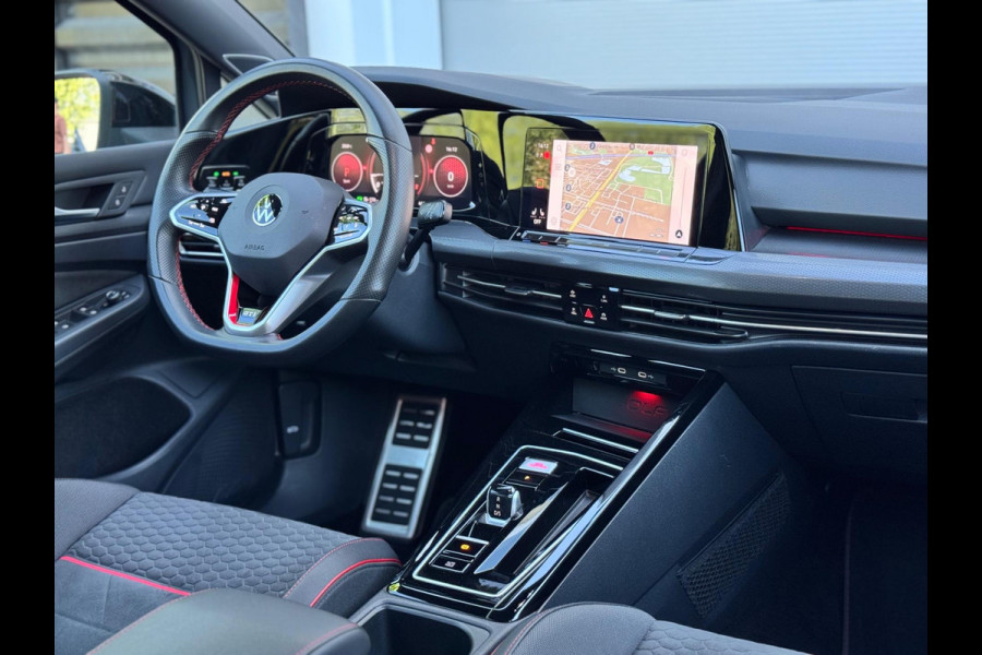 Volkswagen Golf 2.0 TSI GTI Nurburgring/Pano/Matrix/Dodehoek