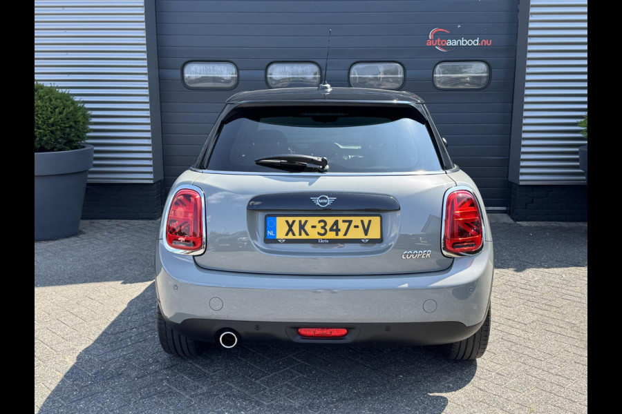 MINI Mini 1.5 Cooper Chili | Navigatie | Parkeersensoren | Cruise Control | Climate Control | Privacy Glass |