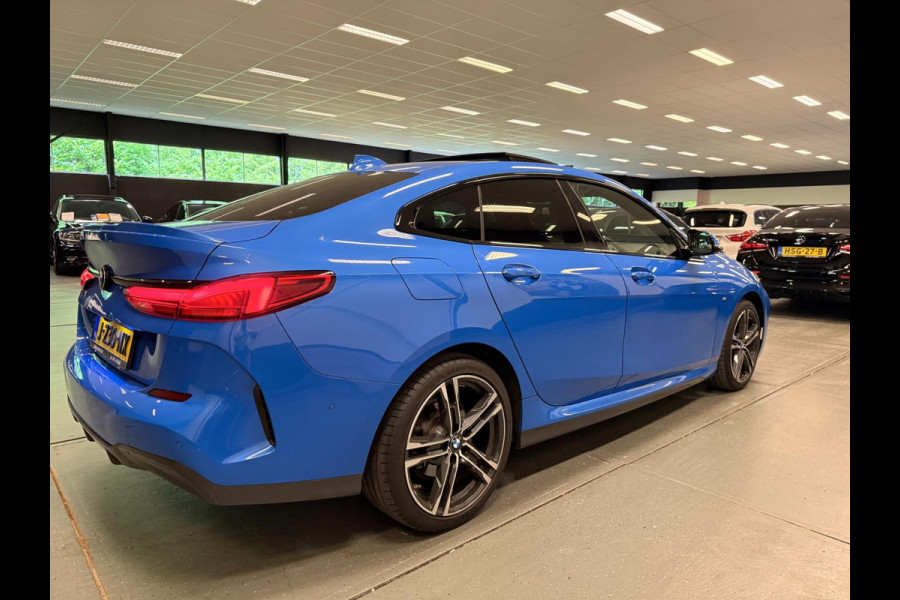 BMW 2 Serie Gran Coupé 218i M-SPORT M-STOELEN PANO/V-COCKPIT/NAVI/LED/DAB/CAM/CARPLAY///