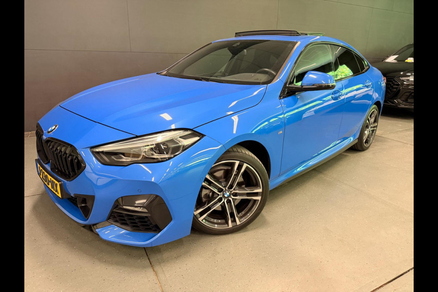 BMW 2 Serie Gran Coupé 218i M-SPORT M-STOELEN PANO/V-COCKPIT/NAVI/LED/DAB/CAM/CARPLAY///