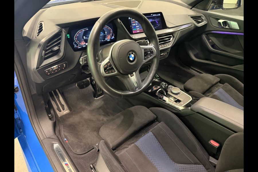 BMW 2 Serie Gran Coupé 218i M-SPORT M-STOELEN PANO/V-COCKPIT/NAVI/LED/DAB/CAM/CARPLAY///