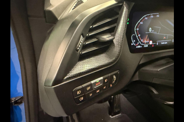 BMW 2 Serie Gran Coupé 218i M-SPORT M-STOELEN PANO/V-COCKPIT/NAVI/LED/DAB/CAM/CARPLAY///