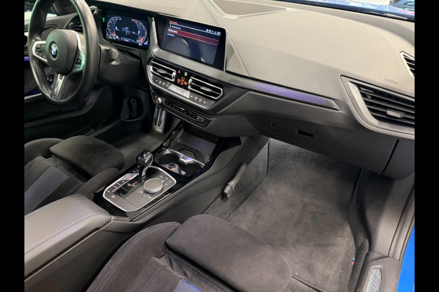BMW 2 Serie Gran Coupé 218i M-SPORT M-STOELEN PANO/V-COCKPIT/NAVI/LED/DAB/CAM/CARPLAY///