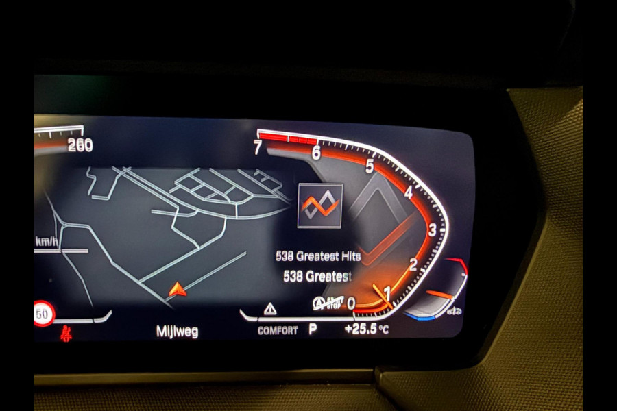 BMW 2 Serie Gran Coupé 218i M-SPORT M-STOELEN PANO/V-COCKPIT/NAVI/LED/DAB/CAM/CARPLAY///