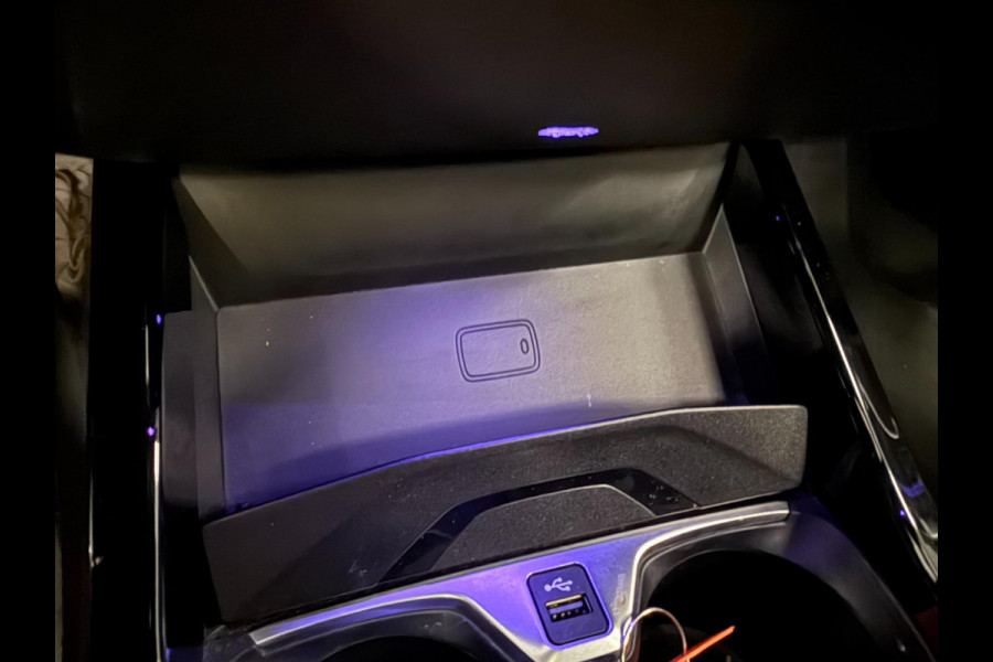 BMW 2 Serie Gran Coupé 218i M-SPORT M-STOELEN PANO/V-COCKPIT/NAVI/LED/DAB/CAM/CARPLAY///