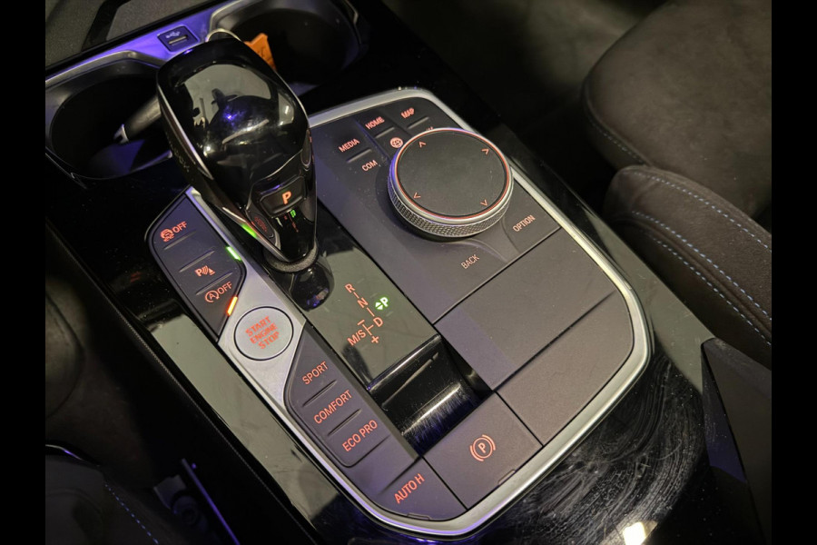 BMW 2 Serie Gran Coupé 218i M-SPORT M-STOELEN PANO/V-COCKPIT/NAVI/LED/DAB/CAM/CARPLAY///