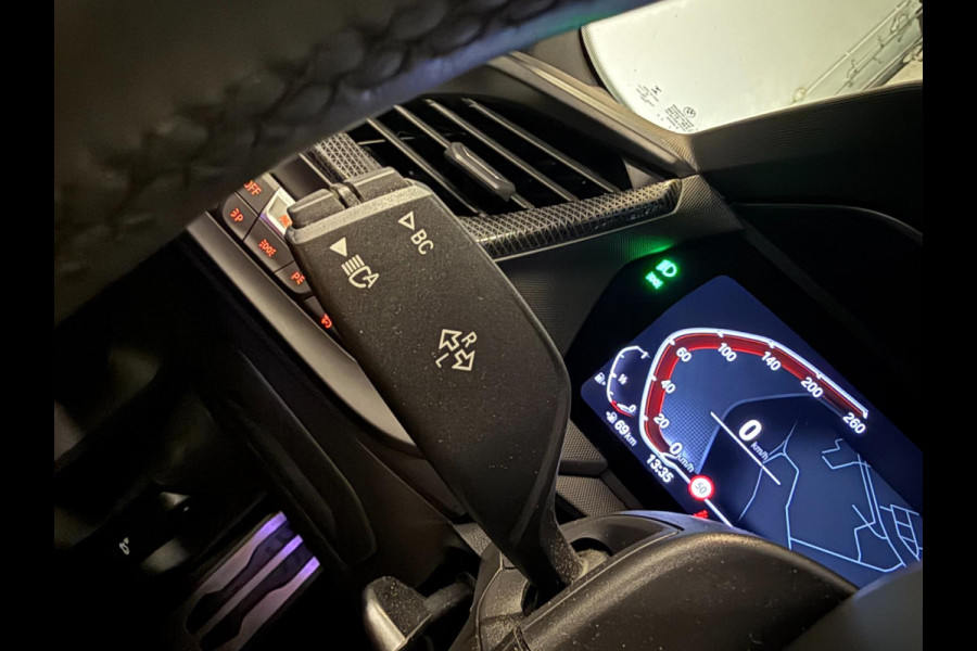 BMW 2 Serie Gran Coupé 218i M-SPORT M-STOELEN PANO/V-COCKPIT/NAVI/LED/DAB/CAM/CARPLAY///