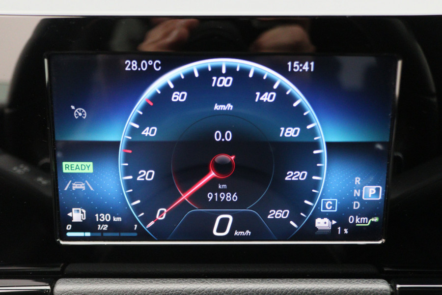 Mercedes-Benz B-Klasse 250 e AMG Line Virtual Cockpit, Sfeerverlichting, Apple Carplay, Standkachel, Cruise, 18''