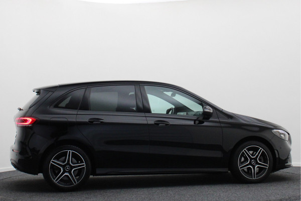 Mercedes-Benz B-Klasse 250 e AMG Line Virtual Cockpit, Sfeerverlichting, Apple Carplay, Standkachel, Cruise, 18''