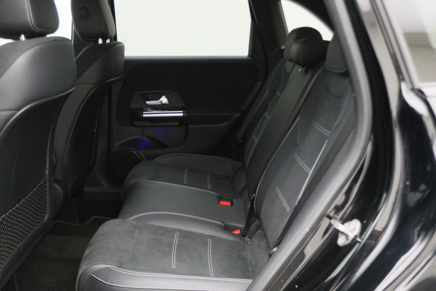 Mercedes-Benz B-Klasse 250 e AMG Line Virtual Cockpit, Sfeerverlichting, Apple Carplay, Standkachel, Cruise, 18''