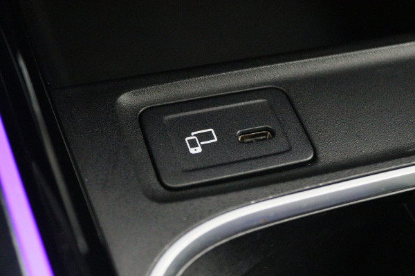 Mercedes-Benz B-Klasse 250 e AMG Line Virtual Cockpit, Sfeerverlichting, Apple Carplay, Standkachel, Cruise, 18''