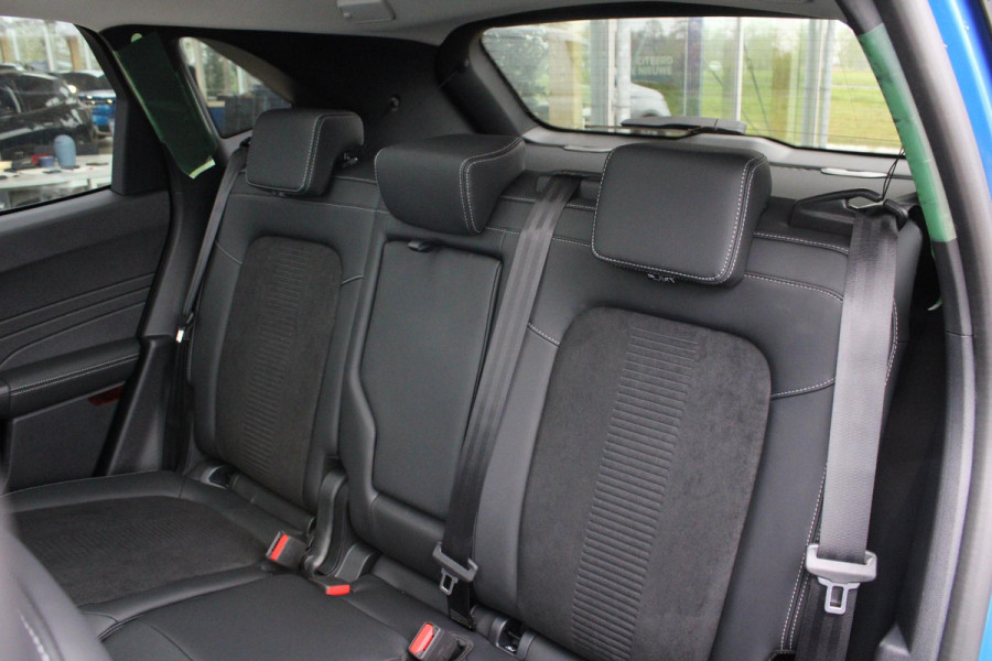 Ford Kuga 2.5 PHEV Active X Driver Assistance Pack | Panoramadak | Winter Pack | Wegklapbare trekhaak | 19 inch lichtmetalen velgen | Adaptieve Matrix LED koplampen met Coast to Coast |  Reservewiel |