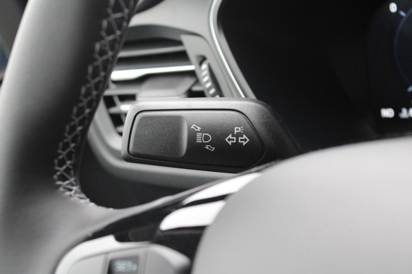Ford Kuga 2.5 PHEV Active X Driver Assistance Pack | Panoramadak | Winter Pack | Wegklapbare trekhaak | 19 inch lichtmetalen velgen | Adaptieve Matrix LED koplampen met Coast to Coast |  Reservewiel |