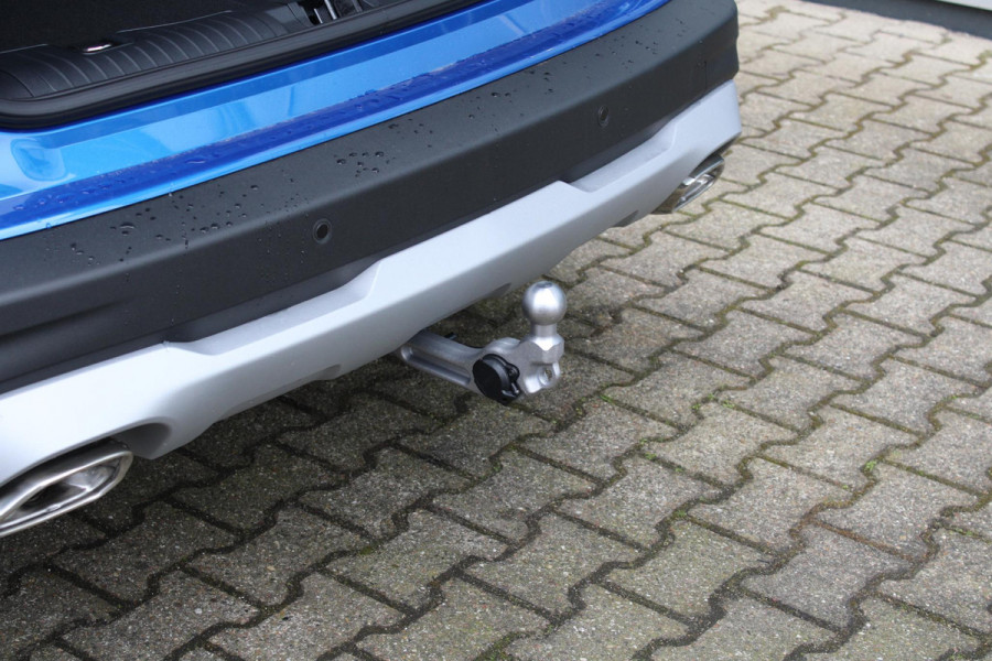 Ford Kuga 2.5 PHEV Active X Driver Assistance Pack | Panoramadak | Winter Pack | Wegklapbare trekhaak | 19 inch lichtmetalen velgen | Adaptieve Matrix LED koplampen met Coast to Coast |  Reservewiel |