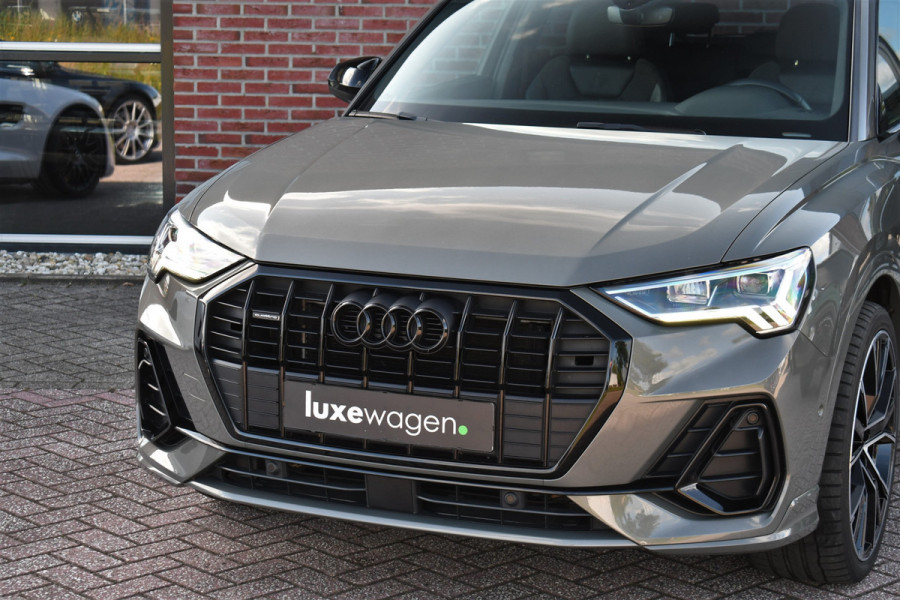 Audi Q3 45 TFSI quattro S-Line Pano Trekh ACC B&O 21inch m-LED Camera