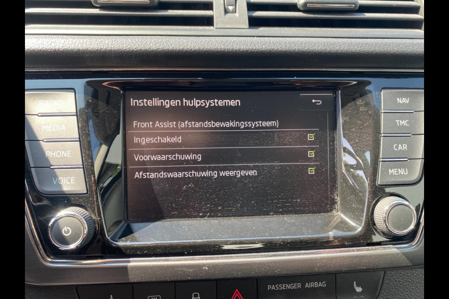 Škoda Fabia Combi 1.2 TSI Comfort | Parkpilot|Frontassist|Cruise|Clima|Stoelverw|Xenon|Navigatie|Keyless go|Dealer Onderhouden