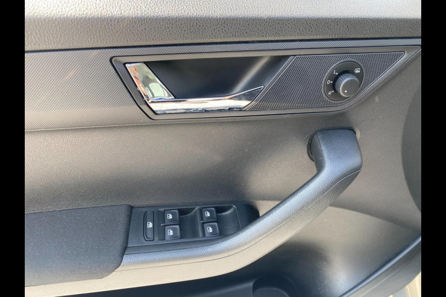 Škoda Fabia Combi 1.2 TSI Comfort | Parkpilot|Frontassist|Cruise|Clima|Stoelverw|Xenon|Navigatie|Keyless go|Dealer Onderhouden