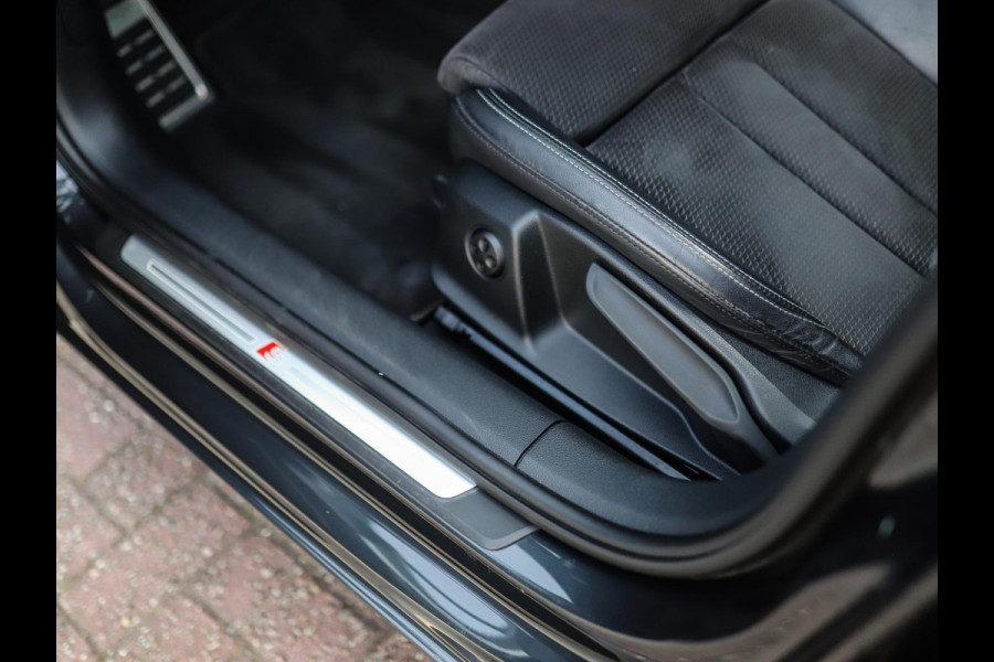 Audi A4 Avant 1.4 TFSI Sport S line black edition | Keyless | Pano | Camera | Stoelverw.