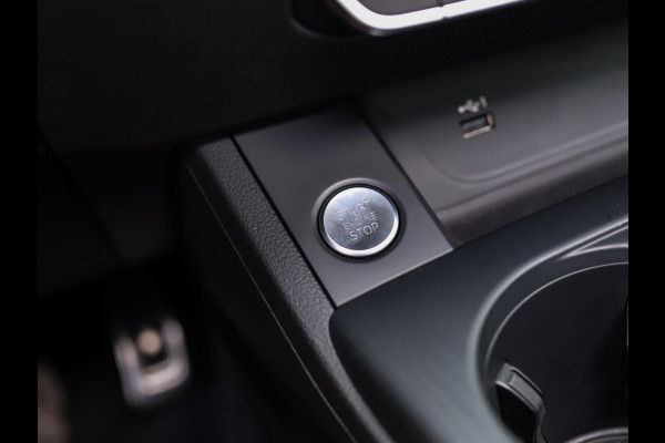 Audi A4 Avant 1.4 TFSI Sport S line black edition | Keyless | Pano | Camera | Stoelverw.