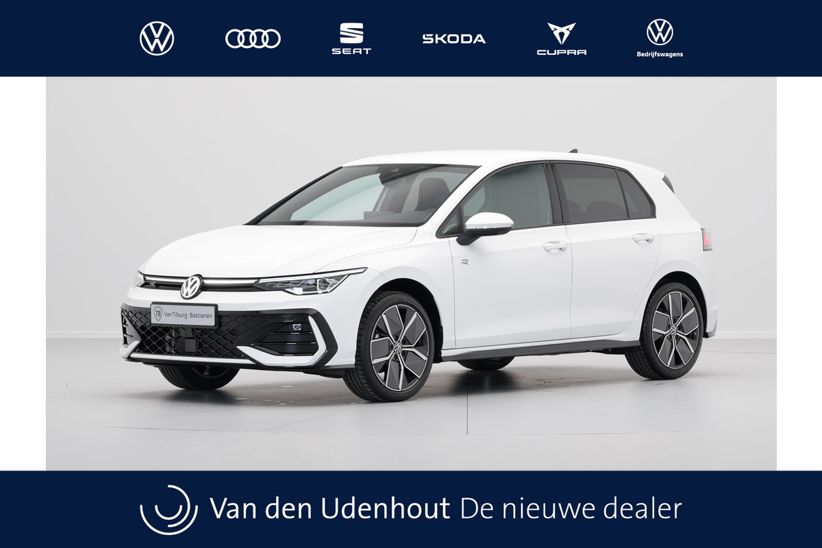 Volkswagen Golf R-Line Edition | 'App-Connect' draadloze smartphone integratie | Achterbank in ongelijke delen neerklapbaar incl. middenarmsteun en doorlaadmogelijkheid | Afstandscontrolesysteem (Front Assist) Volkswagen Golf R-Line Edition | 'App-Connect' draadloze smartphone integratie | Achterbank in ongelijke delen neerklapbaar incl. middenarmsteun en doorlaadmogelijkheid | Afstandscontrolesysteem (Front Assist)