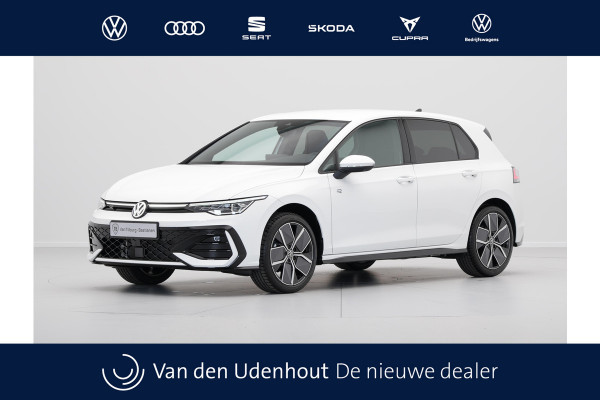 Volkswagen Golf R-Line Edition | 'App-Connect' draadloze smartphone integratie | Achterbank in ongelijke delen neerklapbaar incl. middenarmsteun en doorlaadmogelijkheid | Afstandscontrolesysteem (Front Assist)