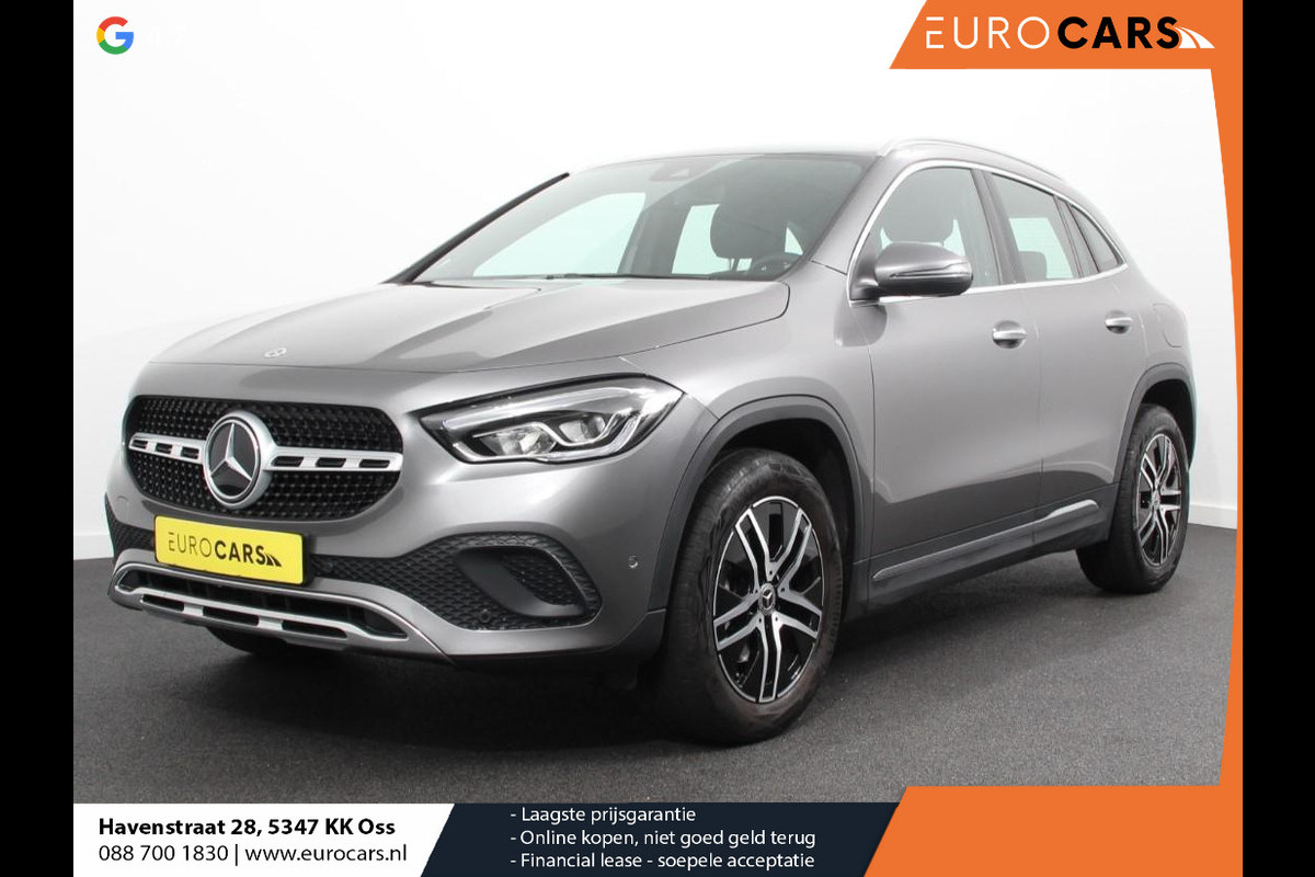 Mercedes-Benz GLA 200 Progressive | Climate control | Parkeersensoren | Apple carplay/ Andriod auto | Verwarmde voorstoelen | LED | Achteruitrijcamera | Adeptive cruise control Mercedes-Benz GLA 200 Progressive | Climate control | Parkeersensoren | Apple carplay/ Andriod auto | Verwarmde voorstoelen | LED | Achteruitrijcamera | Adeptive cruise control