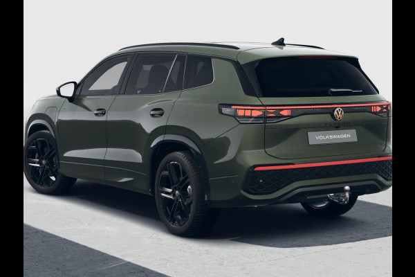 Volkswagen Tayron R-Line-Edition 1.5 eHybrid 150 kW / 204 pk SUV 6 v