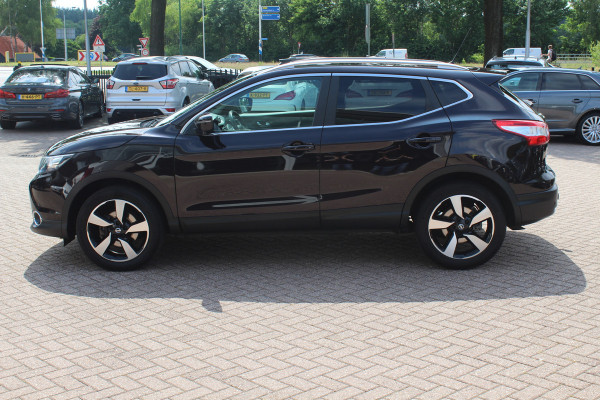 Nissan QASHQAI 1.2 N-Connecta / Trekhaak / Panoramadak / 360Camera / 18'' / Keyless / Navigatie / Getint glas / DAB / Cruise Control