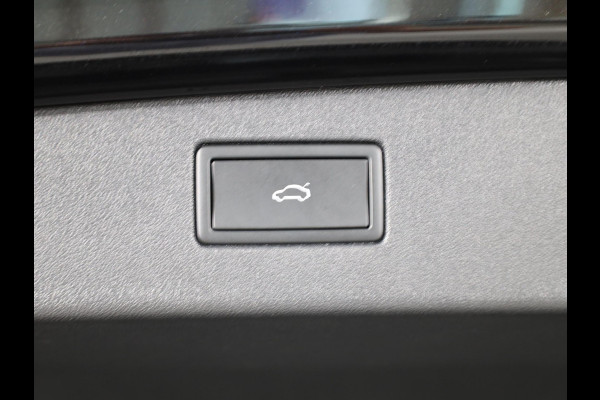 Volkswagen Tiguan 1.5 eTSI Life Edition Pano|Camera| 17' LM-velgen| Navi