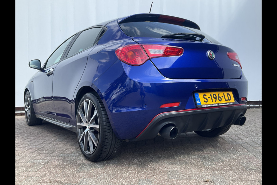 Alfa Romeo Giulietta 1.750 Turbo 241pk Veloce Automaat Carplay Sport-Stoelen Nav/Cruise Voll.Onderhouden!