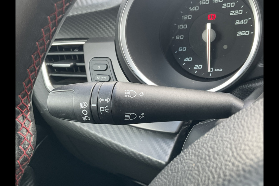 Alfa Romeo Giulietta 1.750 Turbo 241pk Veloce Automaat Carplay Sport-Stoelen Nav/Cruise Voll.Onderhouden!