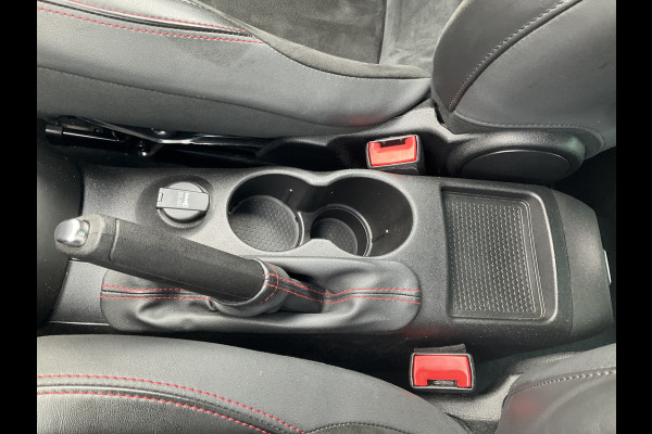 Alfa Romeo Giulietta 1.750 Turbo 241pk Veloce Automaat Carplay Sport-Stoelen Nav/Cruise Voll.Onderhouden!