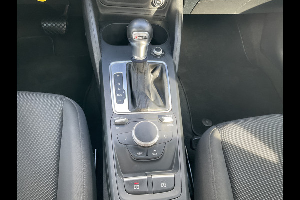 Audi Q2 1.0 TFSI Automaat Sport Pro Line Pano Cruise PDC Stoelverw Hoogzitter!