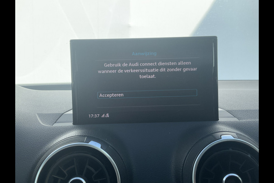 Audi Q2 1.0 TFSI Automaat Sport Pro Line Pano Cruise PDC Stoelverw Hoogzitter!